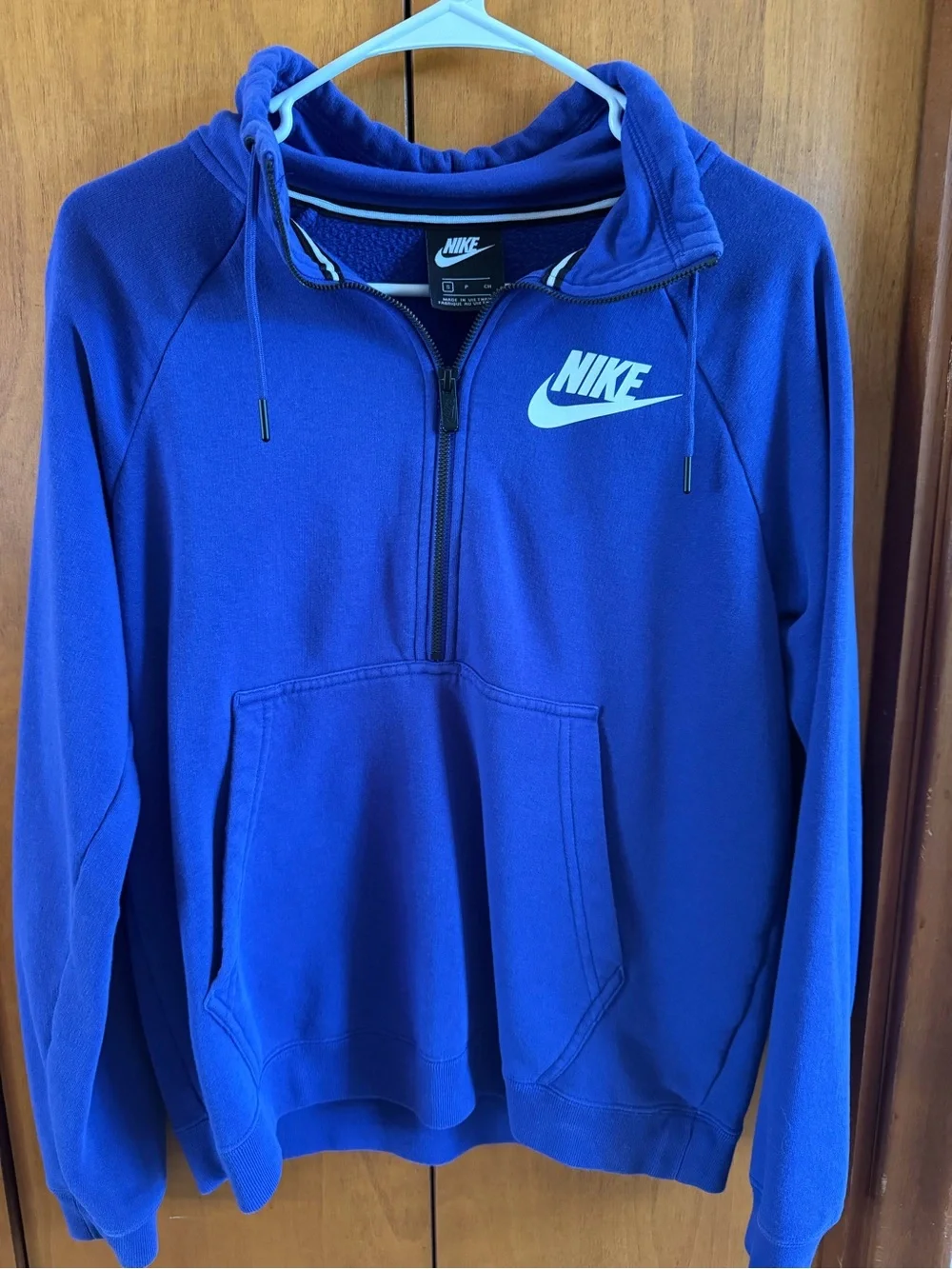 Women’s Nike quarter zip